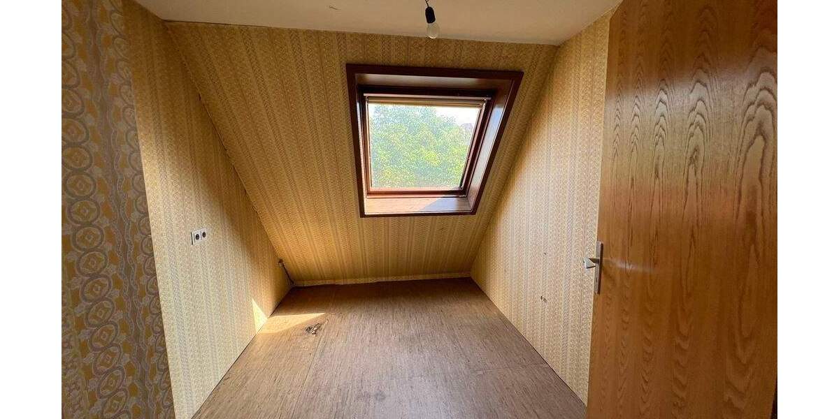 Mehrfamilienhaus, Wohnhaus Schwäbisch Gmünd Weiler - 9 Zimmer, 189 m&sup2;, 279.000&euro; | Angebot:25773586