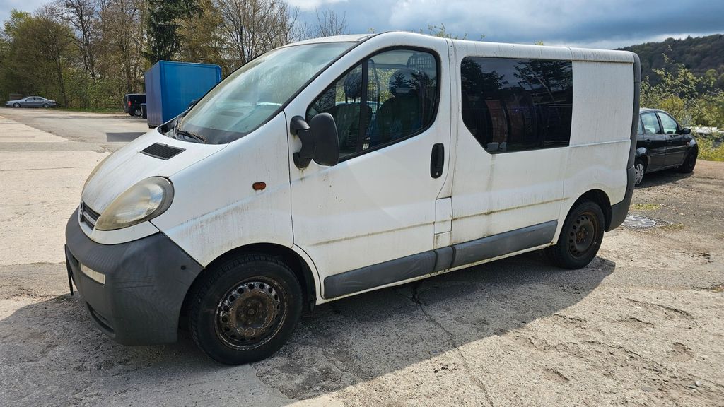 Opel Vivaro 323.900 km 1.300 &euro; Heidenheim 89520