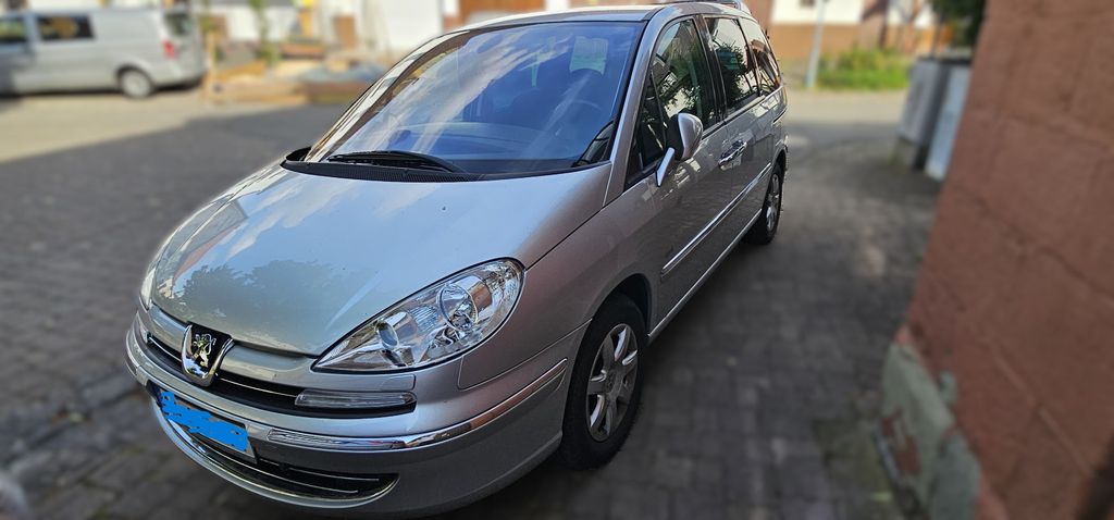 Peugeot 807 194.000 km 6.800 &euro; Lorch 73547