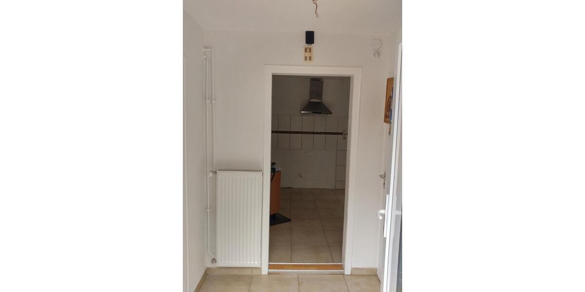 Einfamilienhaus Hüttlingen - 4 Zimmer, 90 m&sup2;, 200.000&euro; | Angebot:26525991