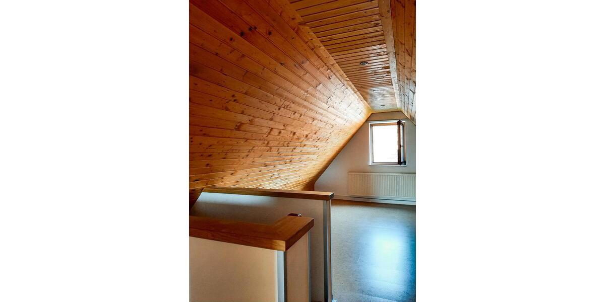 Dachgeschoßwohnung Gaildorf - 2 Zimmer, 70 m&sup2;, 175.000&euro; | Angebot:26984830