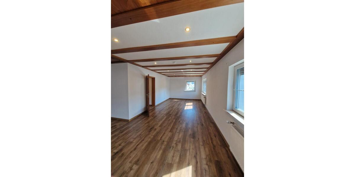 Etagenwohnung Schwäbisch Gmünd Bargau - 4.5 Zimmer, 115 m&sup2;, 1.100&euro; | Angebot:26516826