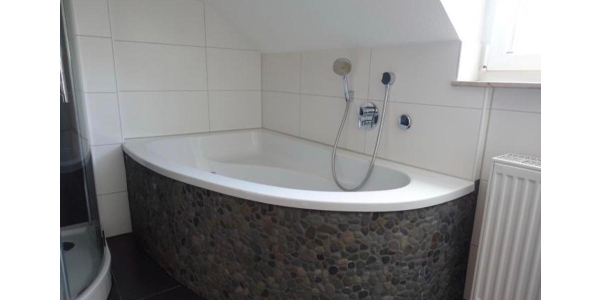 Dachgeschoßwohnung Steinheim am Albuch - 4.5 Zimmer, 91 m&sup2;, 350.000&euro; | Angebot:25169939