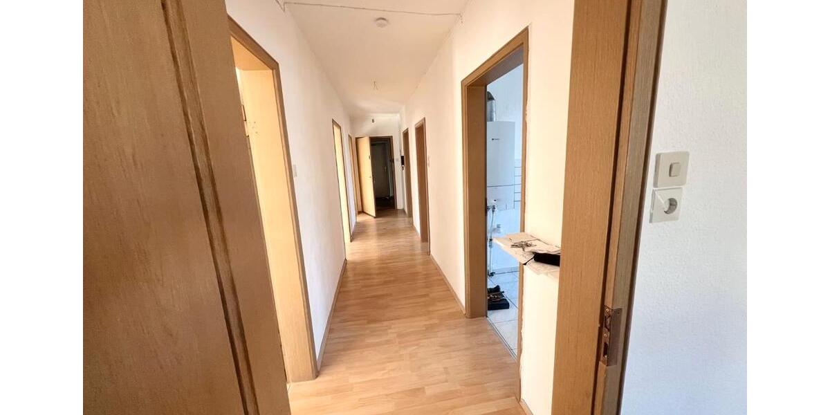 Etagenwohnung Aalen Unterkochen - 5 Zimmer, 105 m&sup2;, 1.200&euro; | Angebot:26032187
