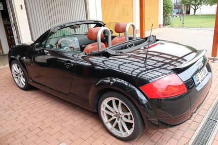 Audi TT 168.000 km 6.500 &euro; Schwäbisch Gmünd 73527