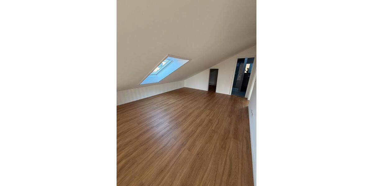 Maisonettenwohnung Nattheim - 3.5 Zimmer, 123 m&sup2;, 1.412&euro; | Angebot:25440873