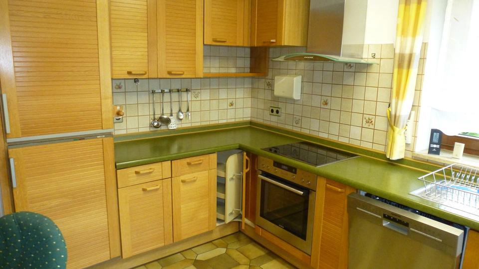 Einfamilienhaus Hüttlingen - 10 Zimmer, 255 m&sup2;, 715.000&euro; | Angebot:26835609