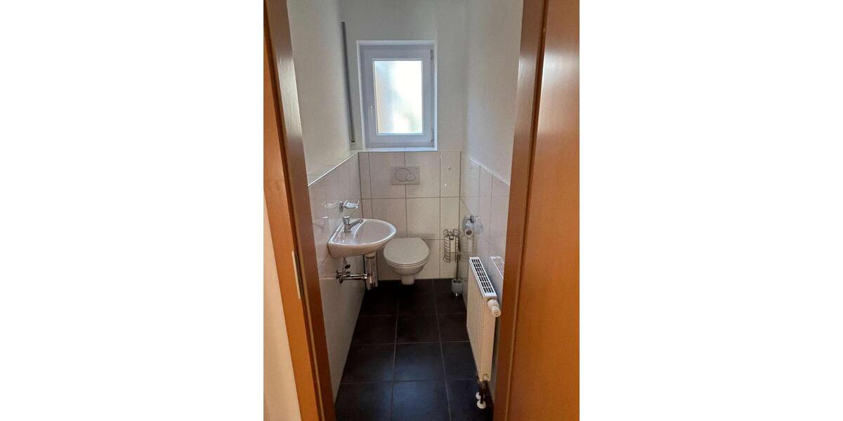 Etagenwohnung Oberkochen - 4.5 Zimmer, 103 m&sup2;, 1.200&euro; | Angebot:25887867