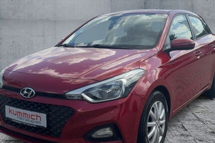 Hyundai i20 81.090 km 10.990 &euro; Essingen 73457