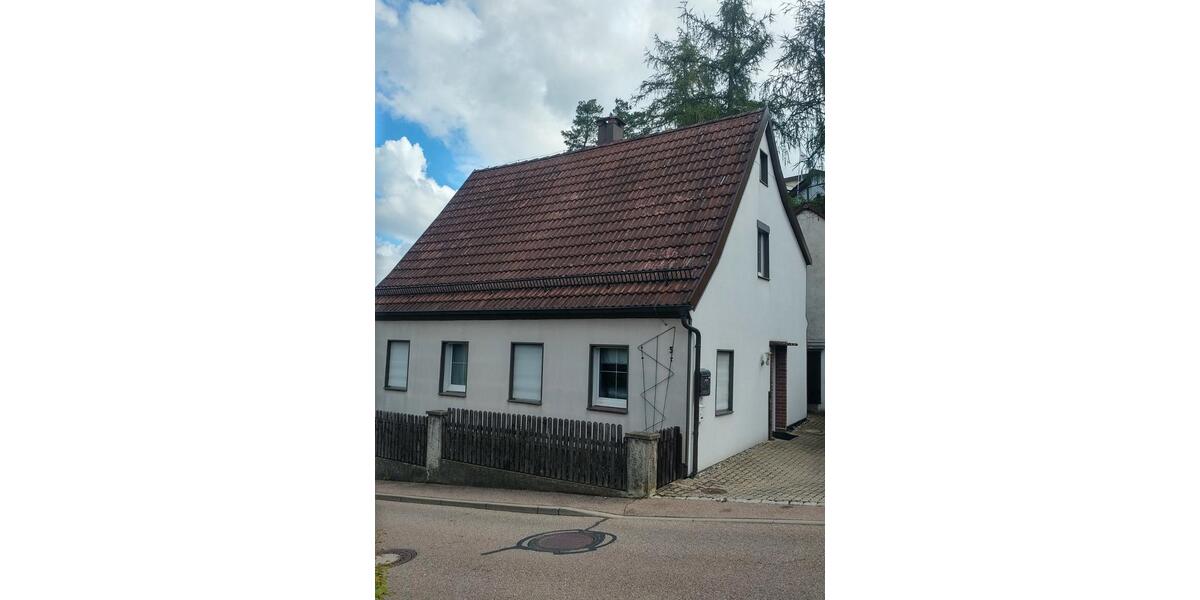 Einfamilienhaus Hüttlingen - 4 Zimmer, 90 m&sup2;, 200.000&euro; | Angebot:26525991
