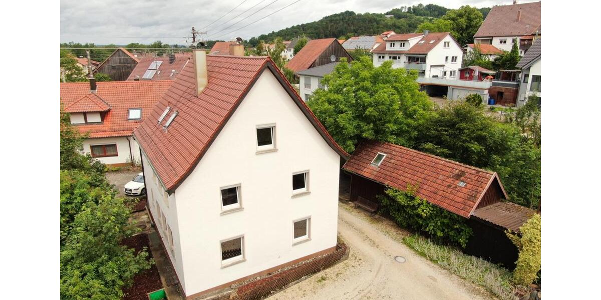 Mehrfamilienhaus, Wohnhaus Schwäbisch Gmünd Bargau - 9 Zimmer, 189 m&sup2;, 279.000&euro; | Angebot:26358257