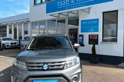 Suzuki Vitara 88.000 km 12.490 &euro; Essingen 73457