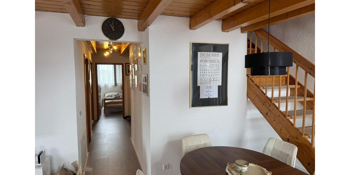 Maisonettenwohnung Neresheim - 4 Zimmer, 85 m&sup2;, 990&euro; | Angebot:25449410