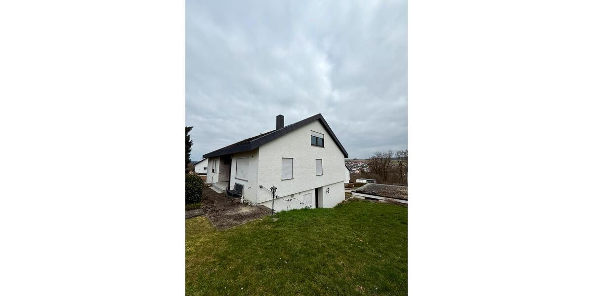 Einfamilienhaus Heuchlingen - 7.5 Zimmer, 197 m&sup2;, 540.000&euro; | Angebot:25637085