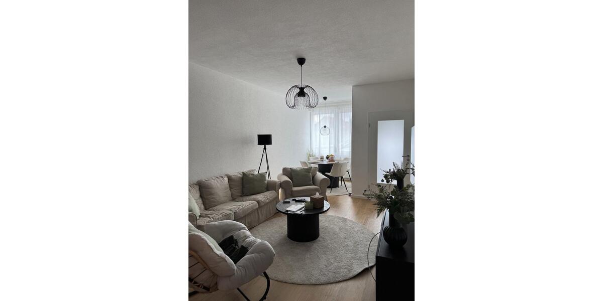 Erdgeschoßwohnung Aalen Ebnat - 4 Zimmer, 85 m&sup2;, 1.000&euro; | Angebot:26670375