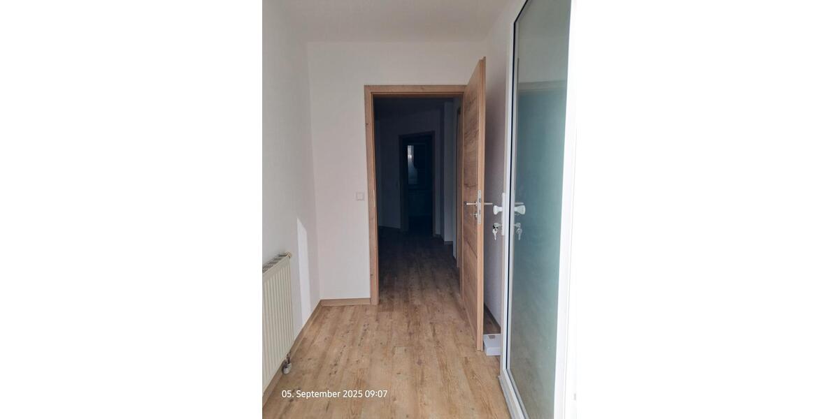 Erdgeschoßwohnung Frankenhardt - 3.5 Zimmer, 90 m&sup2;, 690&euro; | Angebot:26038454