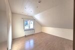 Provisionsfrei* EINZIEHEN & WOHLFÜHLEN 5 Zi.- Penthousefelling inkl. 2 Stpl. + EBK - Dachgeschoßwohnung Lorch | Angebot:27020705