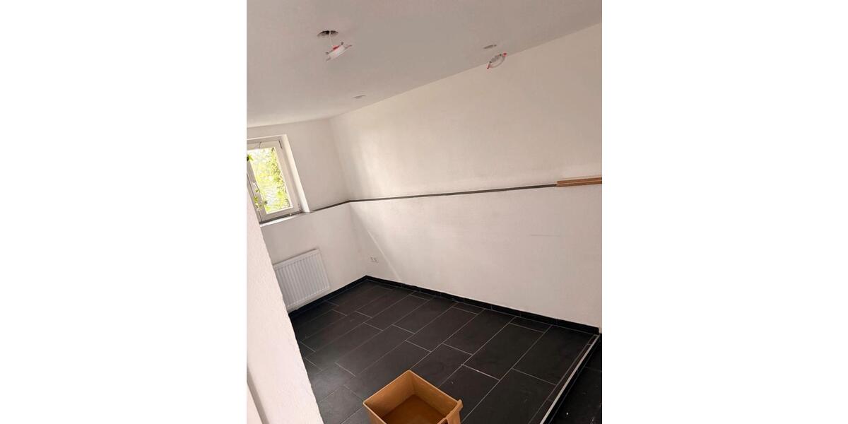 Einfamilienhaus Giengen an der Brenz - 8 Zimmer, 200 m&sup2;, 395.000&euro; | Angebot:27158341