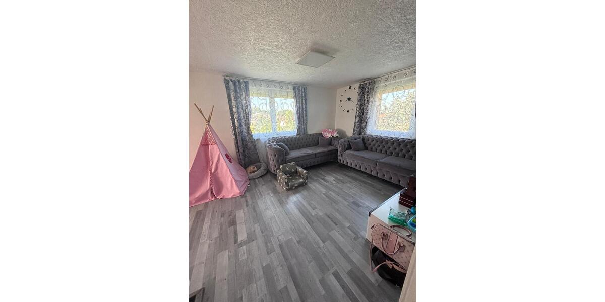 Einfamilienhaus Leinzell - 5 Zimmer, 110 m&sup2;, 250.000&euro; | Angebot:26093989