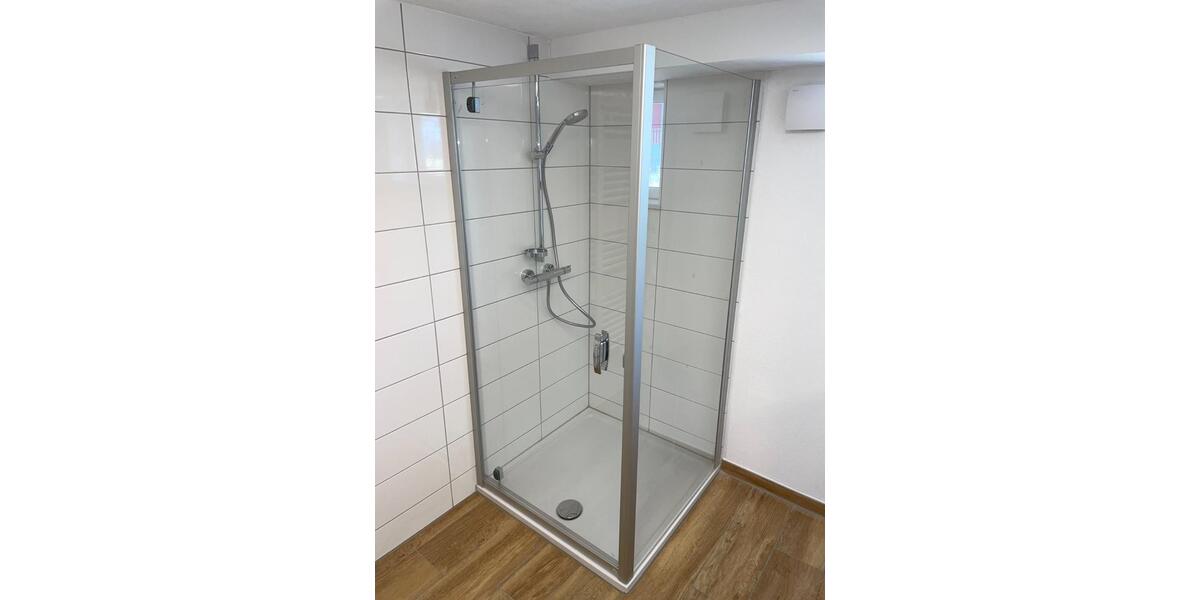 Etagenwohnung Wallerstein - 2 Zimmer, 68 m&sup2;, 680&euro; | Angebot:25759667