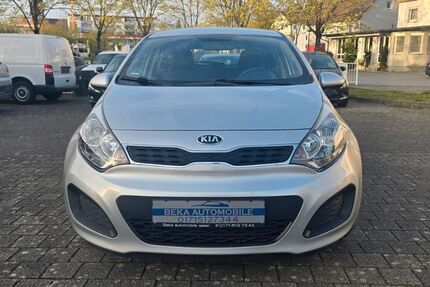 Kia Rio 113.000 km 5.700 &euro; Aalen 73433