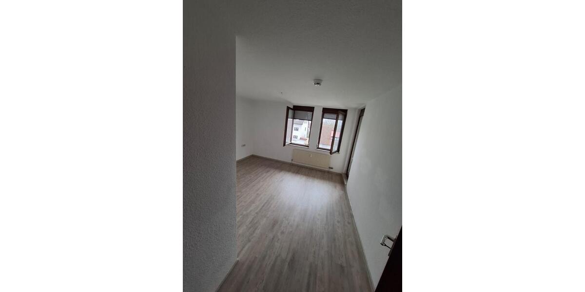Etagenwohnung Heidenheim an der Brenz - 4 Zimmer, 89 m&sup2;, 890&euro; | Angebot:25589638