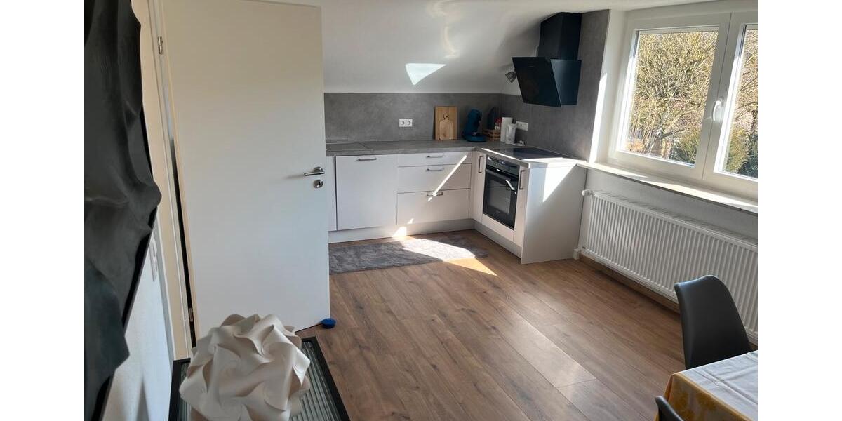 Dachgeschoßwohnung Schwäbisch Gmünd Bargau - 3 Zimmer, 72 m&sup2;, 60&euro; | Angebot:25255250