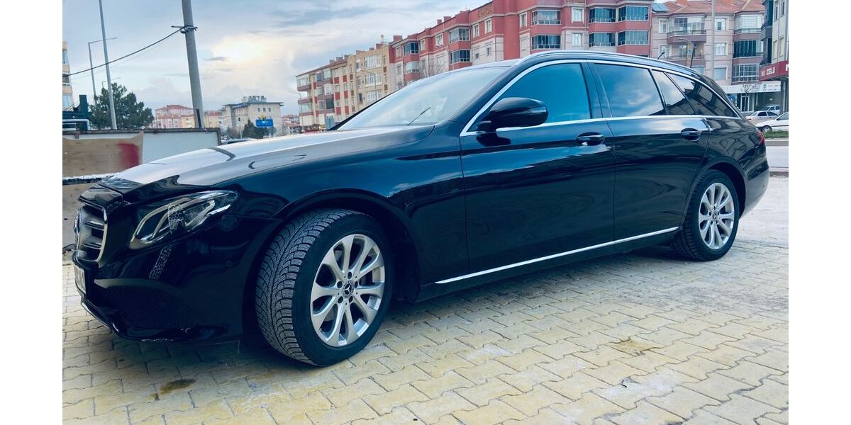 Mercedes-Benz E 220 142.000 km 18.999 &euro; Gaildorf 74405