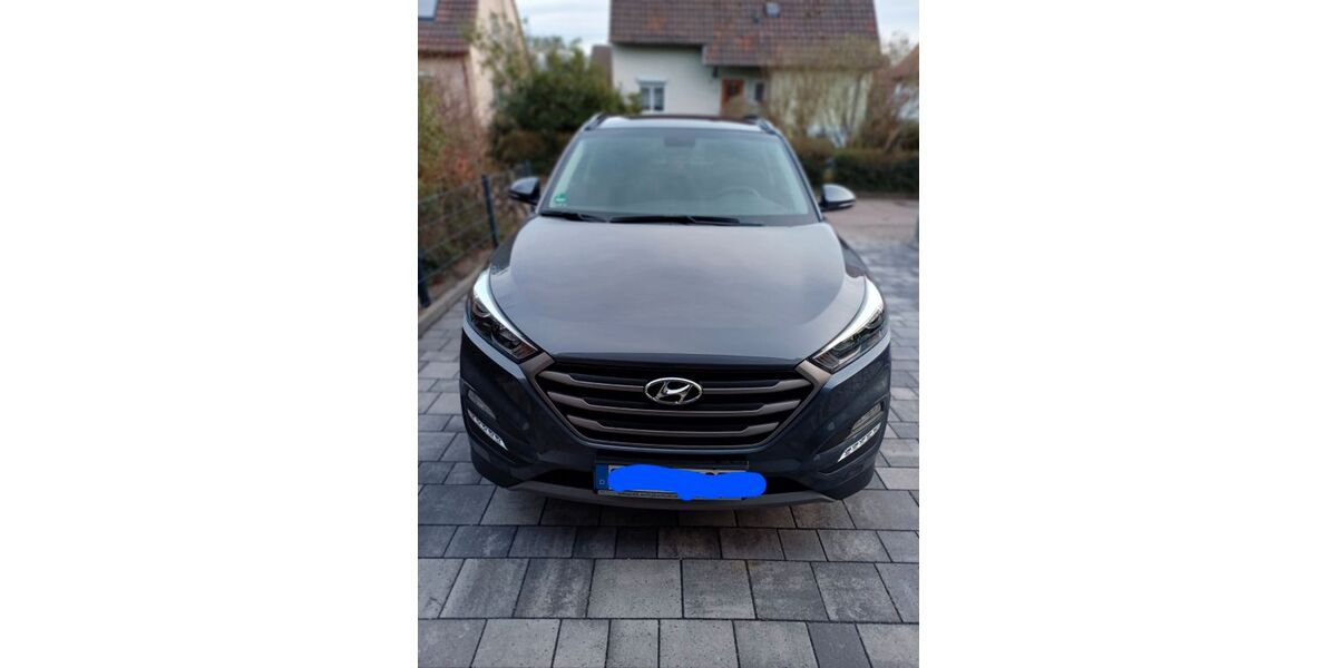 Hyundai TUCSON 78.000 km 18.000 &euro; Schwäbisch Gmünd 73529