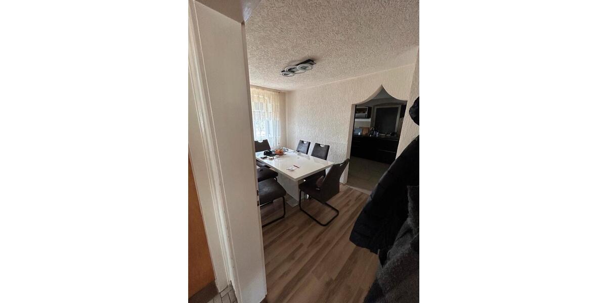 Einfamilienhaus Aalen Unterkochen - 6 Zimmer, 135 m&sup2;, 285.000&euro; | Angebot:26565498