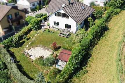 Haus Lorch - 6 Zimmer, 176 m&sup2;, 599.000&euro; | Angebot:27109657