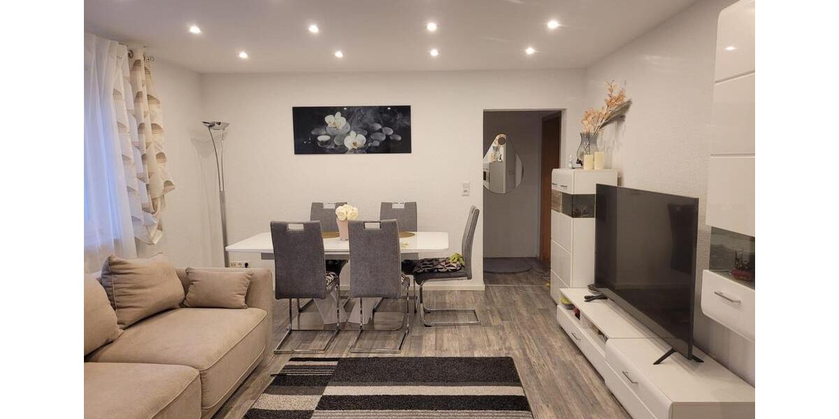 Erdgeschoßwohnung Mutlangen - 4 Zimmer, 95 m&sup2;, 1.050&euro; | Angebot:25632688