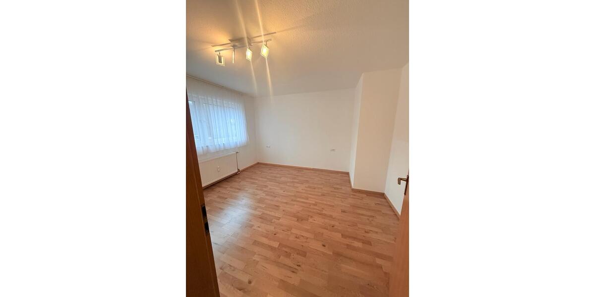 Terrassenwohnung Heidenheim an der Brenz - 2 Zimmer, 70 m&sup2;, 720&euro; | Angebot:26020447