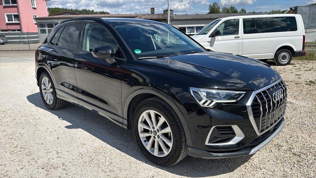 Audi Q3 103.000 km 23.900 &euro; Königsbronn 89551