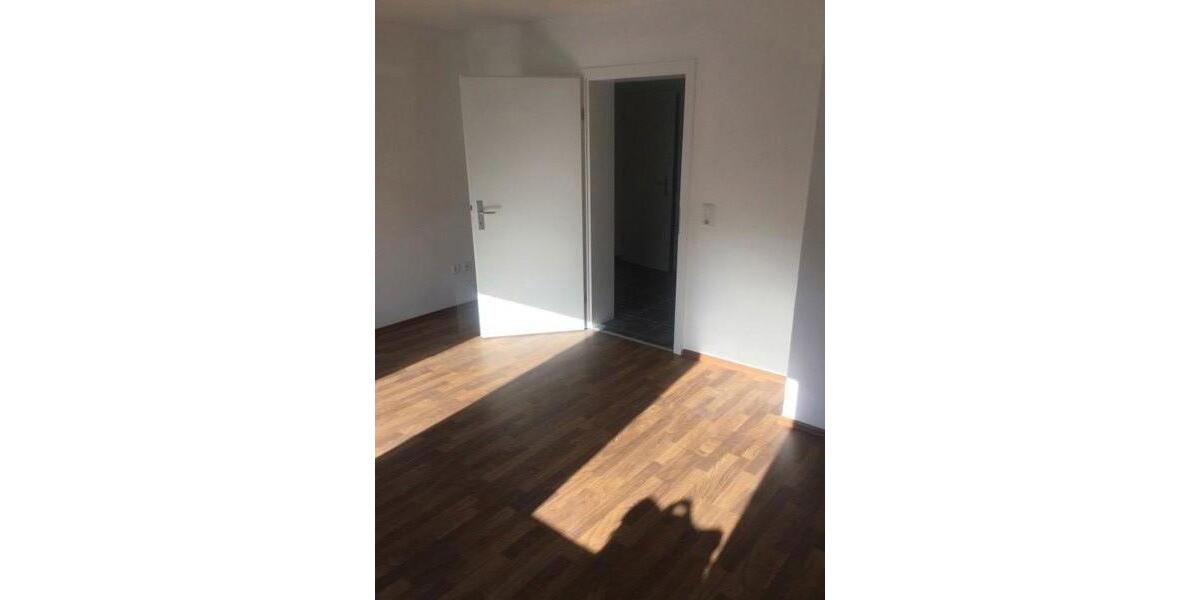 Etagenwohnung Heidenheim an der Brenz - 4 Zimmer, 75 m&sup2;, 684&euro; | Angebot:26359311