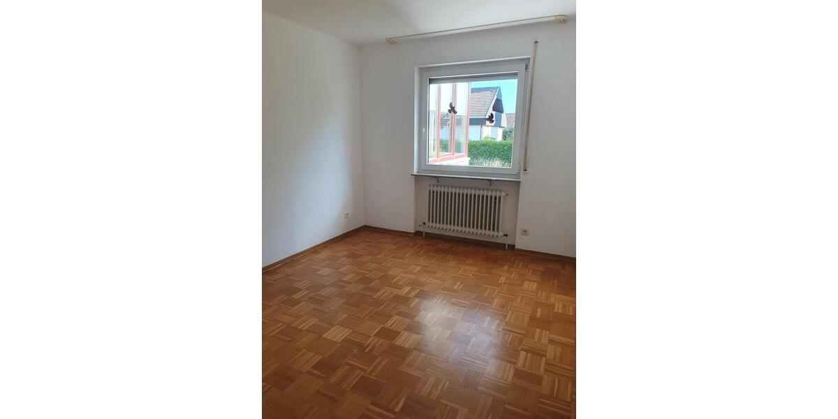 Einfamilienhaus Schwäbisch Gmünd Bargau - 9 Zimmer, 184 m&sup2;, 560.000&euro; | Angebot:26544680