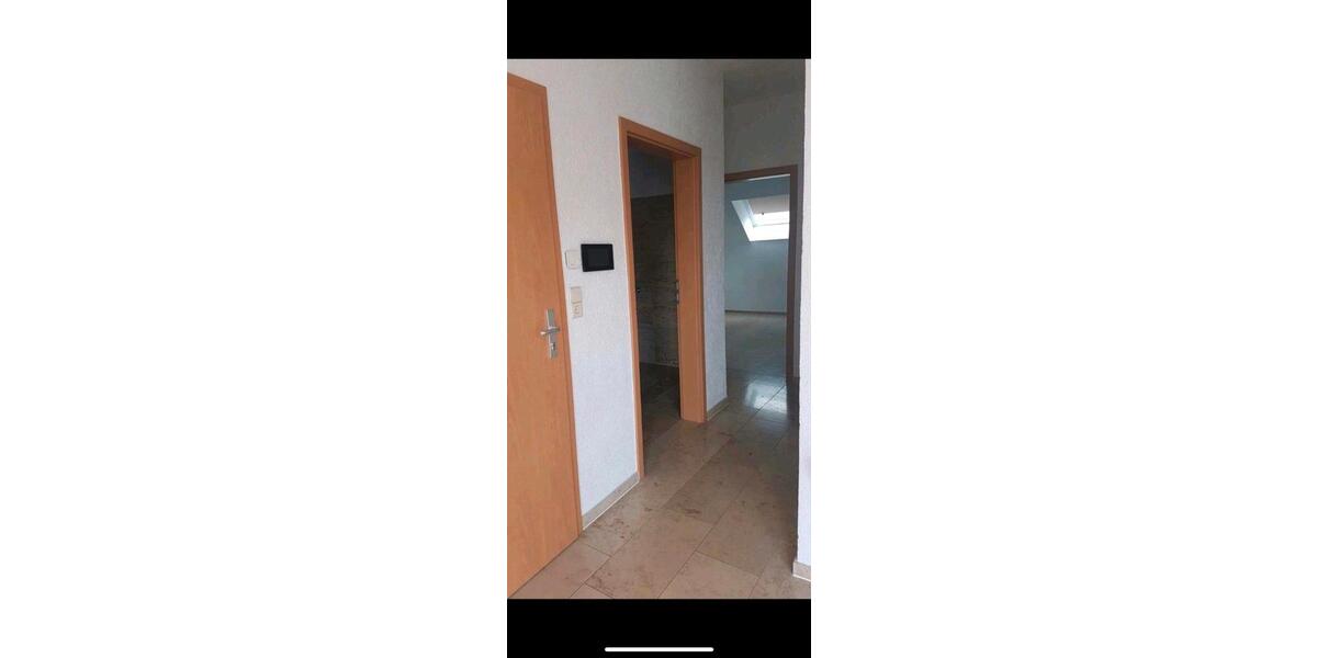 Dachgeschoßwohnung Schwäbisch Gmünd Bargau - 3 Zimmer, 90 m&sup2;, 1.200&euro; | Angebot:25923479