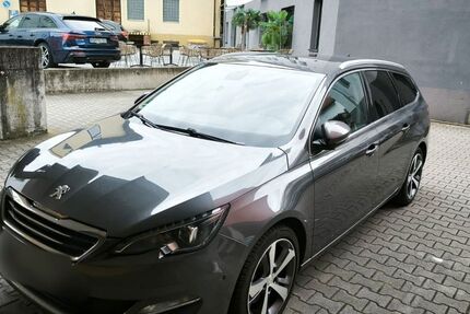 Peugeot 308 217.000 km 7.099 &euro; Heidenhein 89518