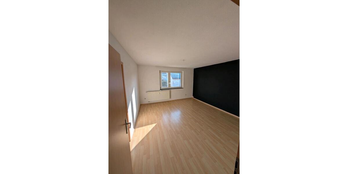 Etagenwohnung Schwäbisch Gmünd - 3 Zimmer, 70 m&sup2;, 880&euro; | Angebot:25654042