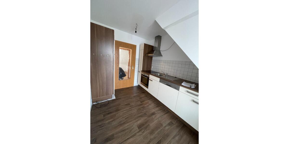 Dachgeschoßwohnung Nördlingen - 2.5 Zimmer, 75 m&sup2;, 750&euro; | Angebot:25759645