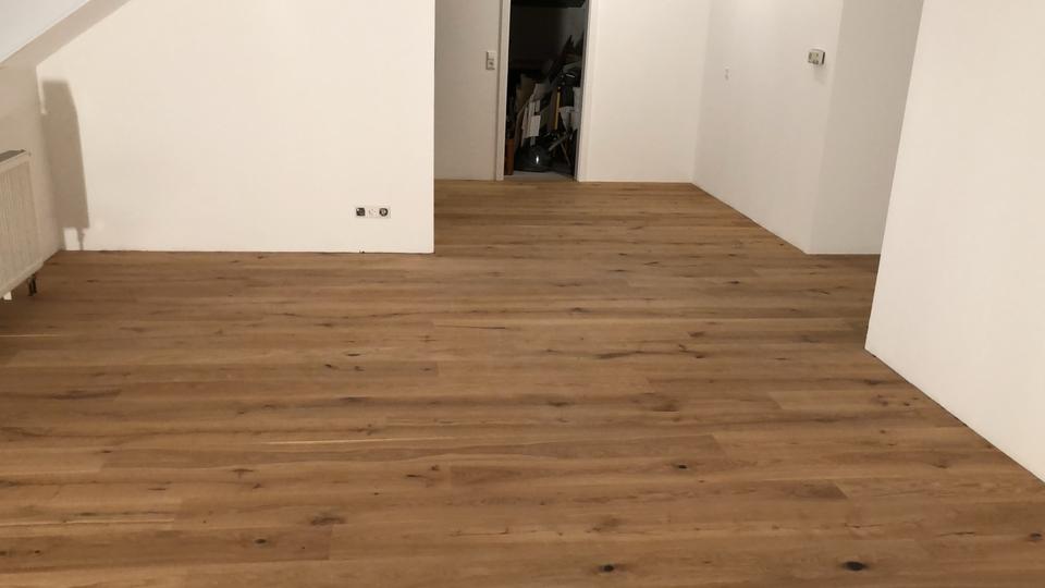 Dachgeschoßwohnung Steinheim am Albuch - 4.5 Zimmer, 91 m&sup2;, 350.000&euro; | Angebot:25169939