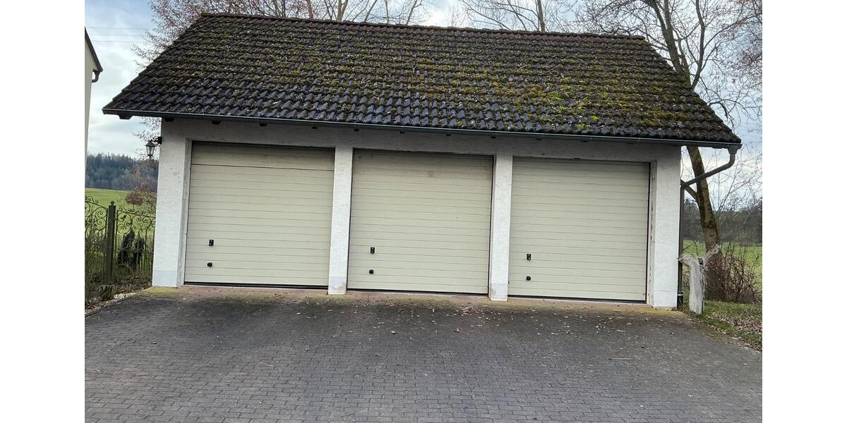 Einfamilienhaus Bühlertann - 8 Zimmer, 230 m&sup2;, 499.000&euro; | Angebot:25352389