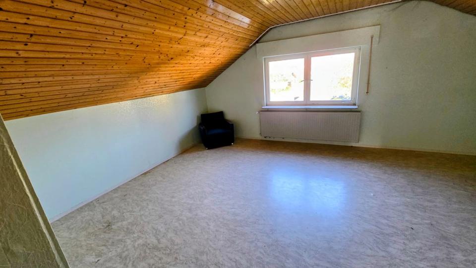 Einfamilienhaus Aalen Ebnat - 7 Zimmer, 145 m&sup2;, 395.000&euro; | Angebot:26383737