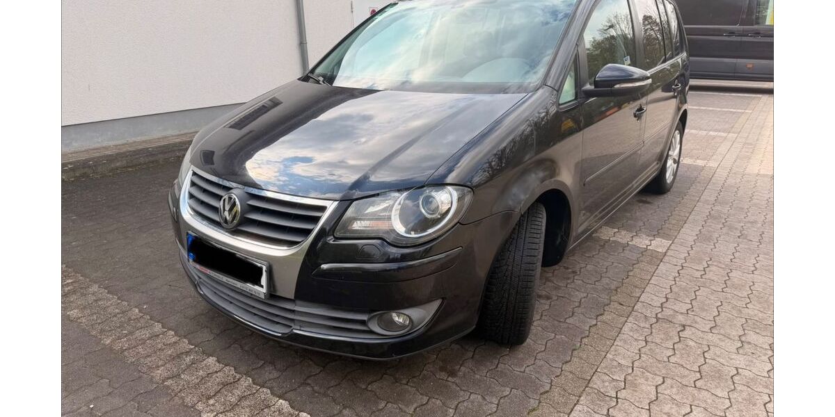 VW Touran 200.500 km 2.900 &euro; Schwäbisch Gmünd 73527