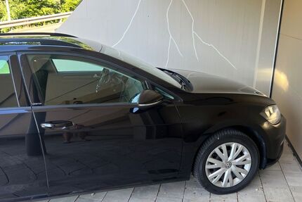 VW Golf 103.000 km 14.999 &euro; Aalen 73433