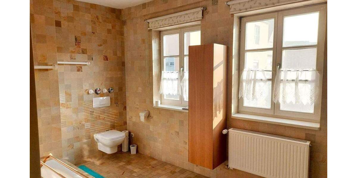 Etagenwohnung Nördlingen - 6 Zimmer, 190 m&sup2;, 719.000&euro; | Angebot:25755159