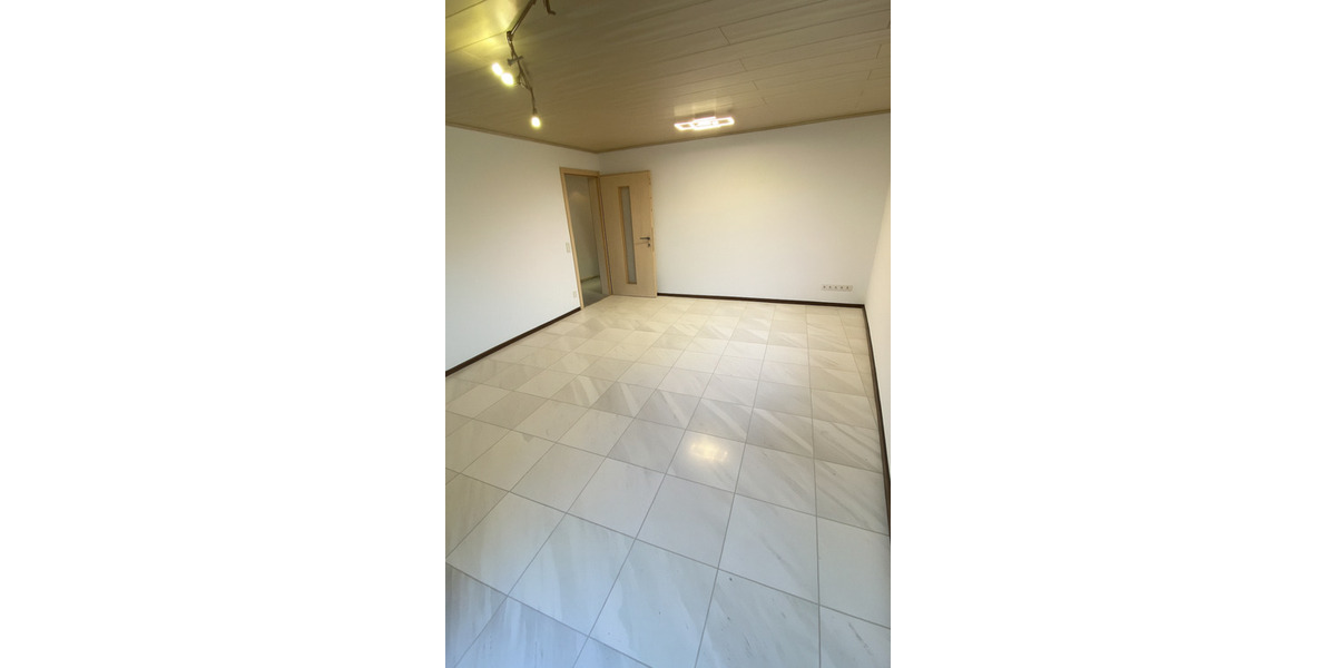 Etagenwohnung Gaildorf - 3 Zimmer, 76 m&sup2;, 198.000&euro; | Angebot:23692484