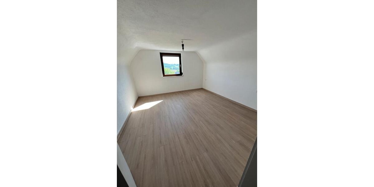 Einfamilienhaus Aalen Dewangen - 8.5 Zimmer, 180 m&sup2;, 469.000&euro; | Angebot:26688871