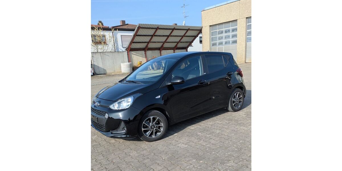Hyundai i10 56.000 km 8.400 &euro; Schwäbisch Gmünd 73527