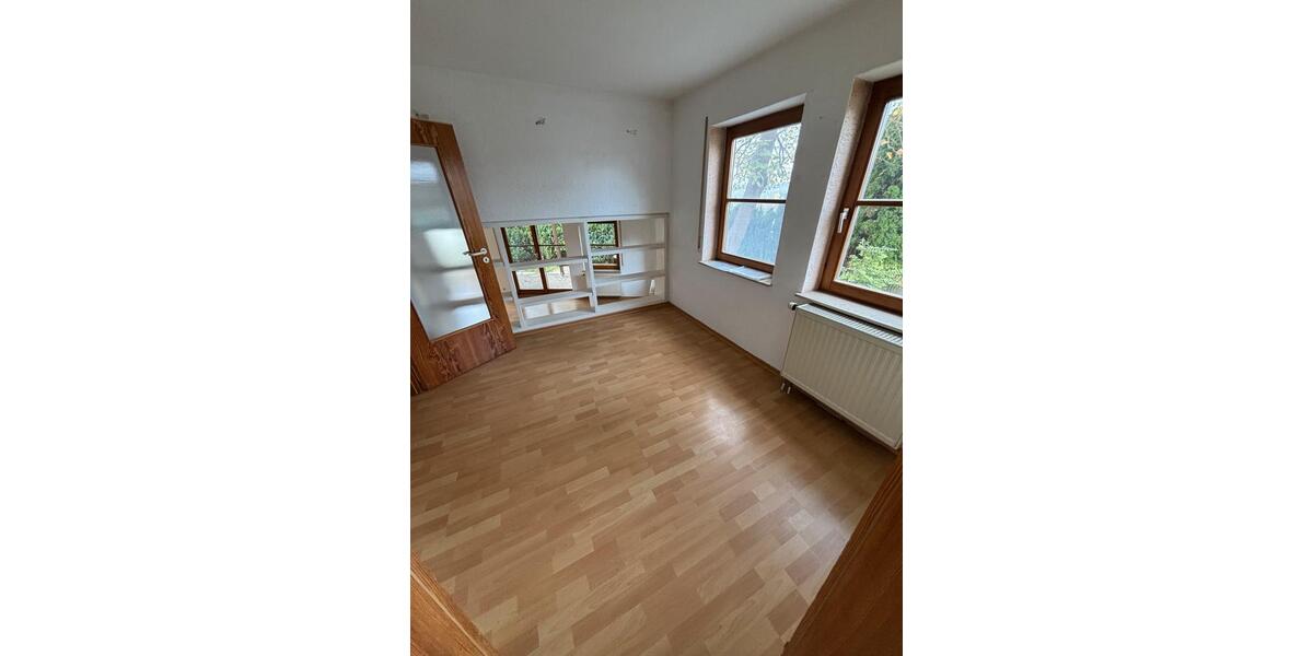Reihenhaus Aalen Attenhofen - 6.5 Zimmer, 124 m&sup2;, 1.490&euro; | Angebot:26641063